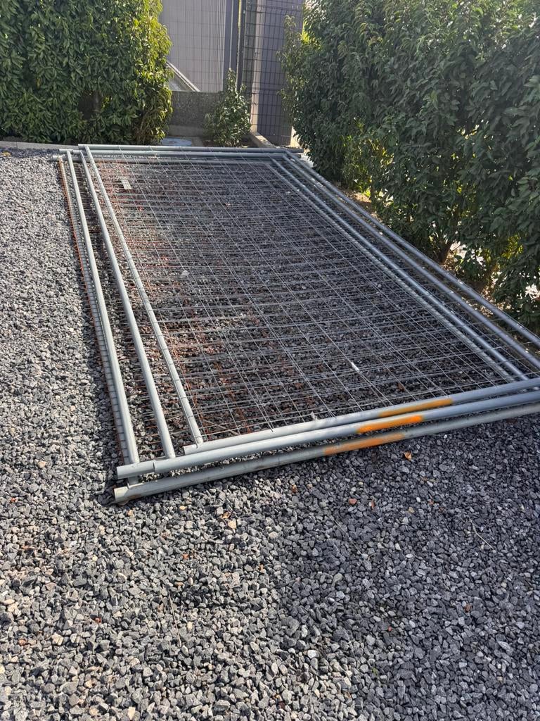 4 stalen dranghekken, Ophalen, Gebruikt