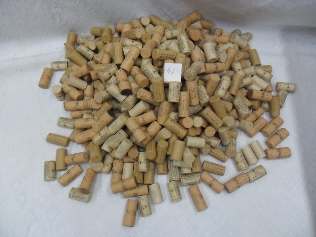 430 synthetische wijnkurken voor decoratie..., Ophalen of Verzenden, Gebruikt