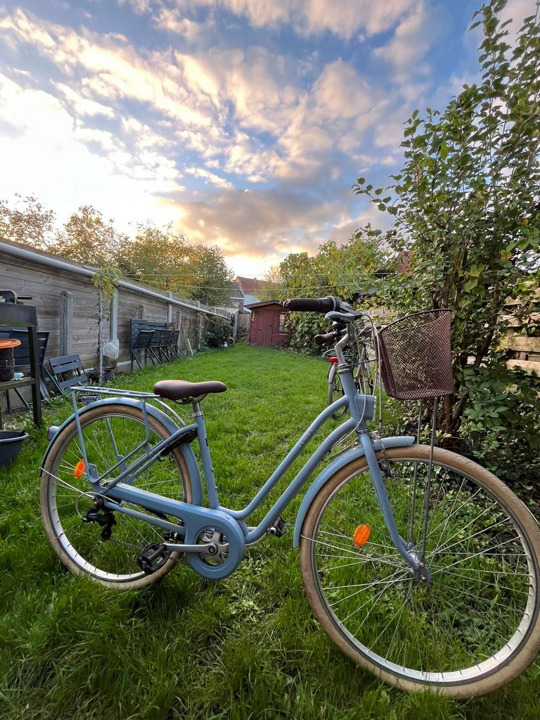Vélo bleu clair pour femme, Vélos & Vélomoteurs, Autres marques, Vitesses, Frein sur jante, Comme neuf
