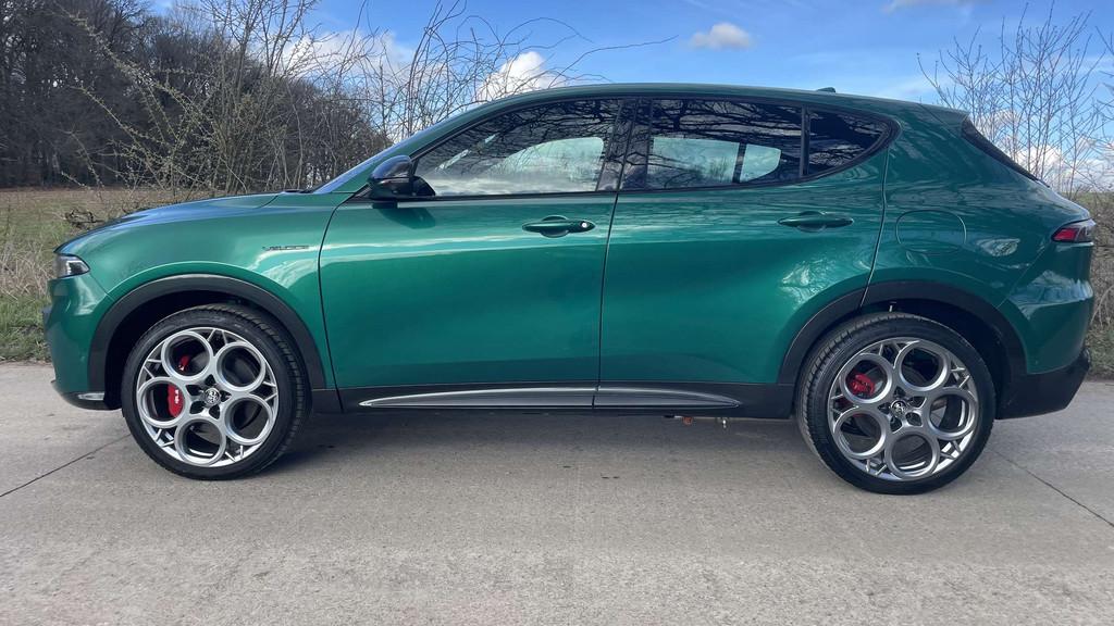 Alfa Romeo Tonale Tonale PHEV 1.3 Q4 Veloce (206 kW)Neuve Pr, Autos, Cuir, 1332 cm³, Achat, Commande vocale