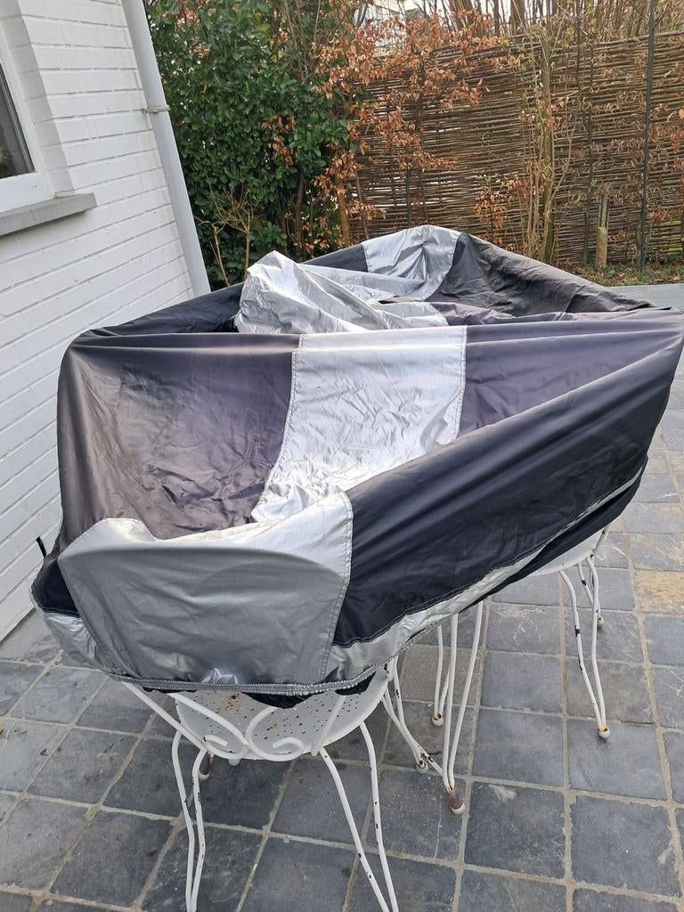 Bâche pour scooter ou petite moto, Enlèvement