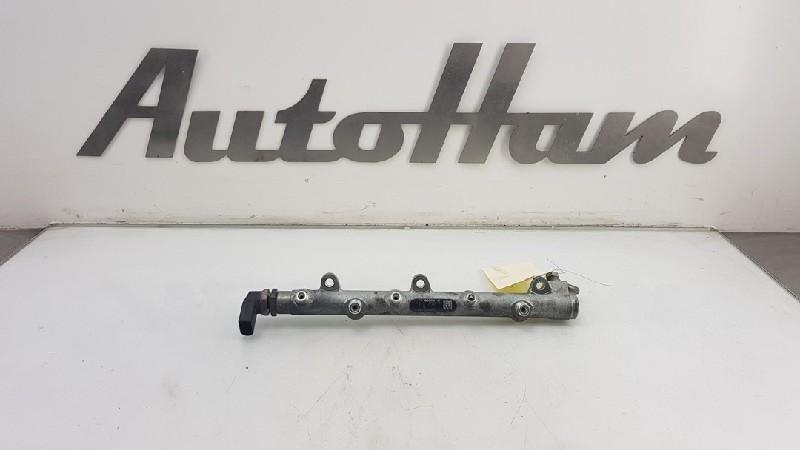 INJECTIEGALERIJ BMW 5 serie (E60) (12-2001/03-2010), Gebruikt, BMW