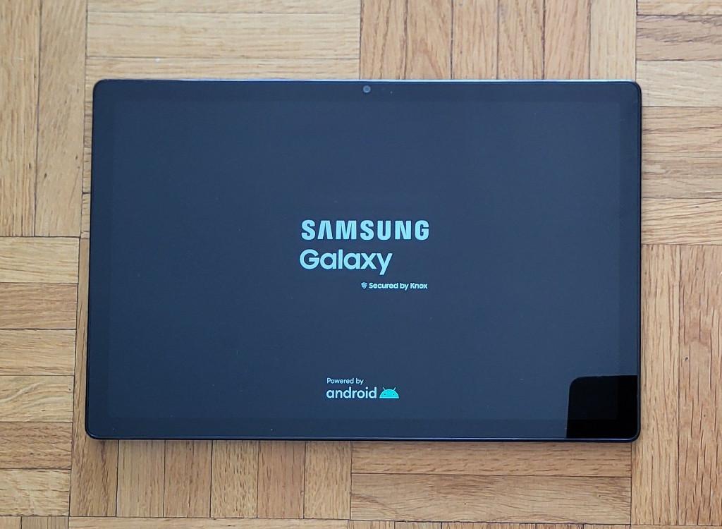 Samsung Galaxy Tab A8 10.5" - 128 GB + Étui Samsung, Galaxy Tab A8, Connexion USB, 10 pouces, Enlèvement
