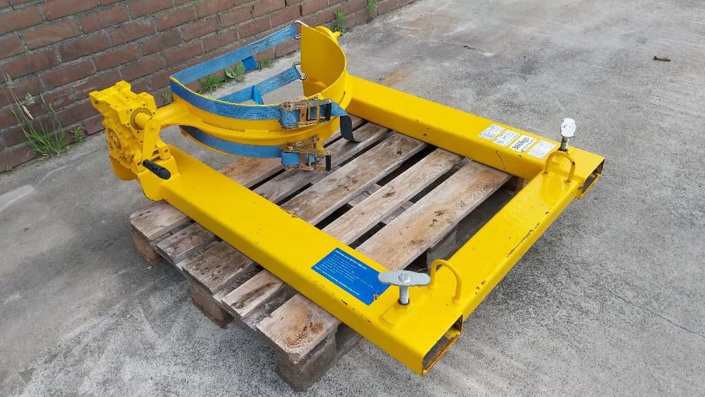 Diversen Barrel rotator for forklift Unused