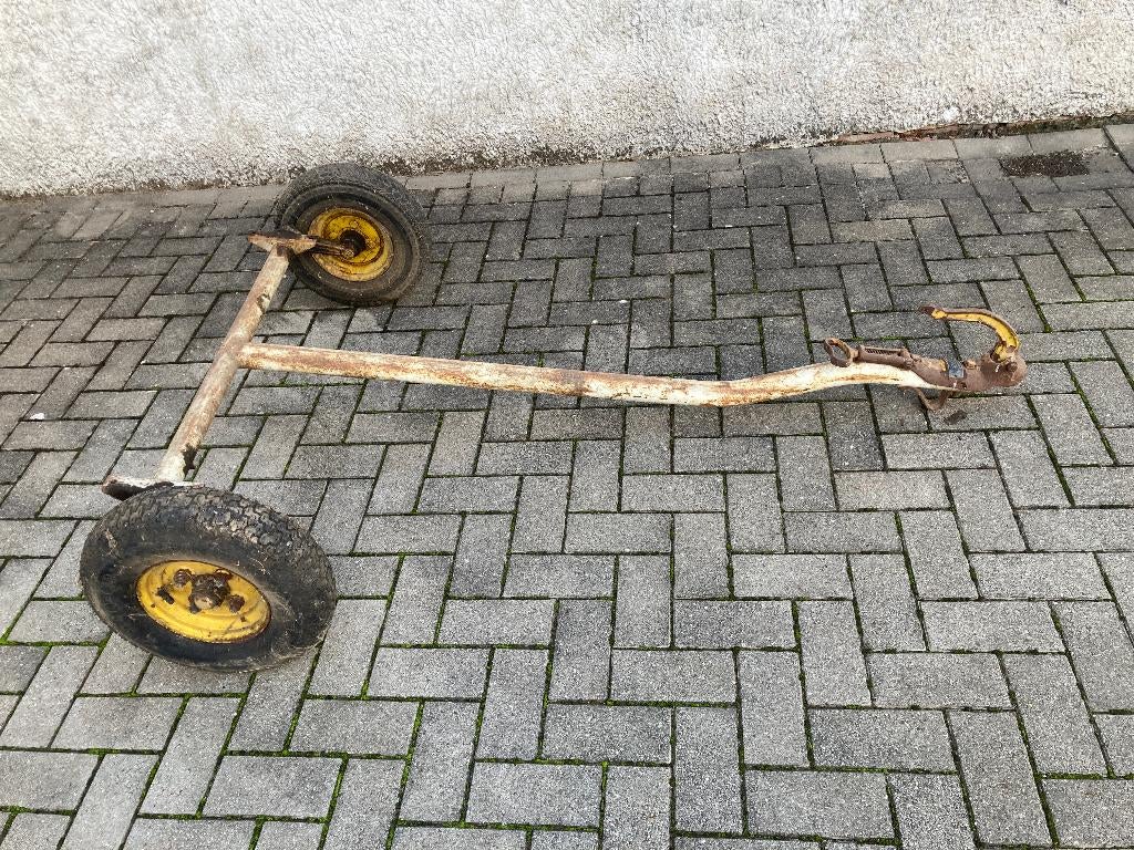 chassis / onderstel aanhangwagen (met vering), Enlèvement, Utilisé