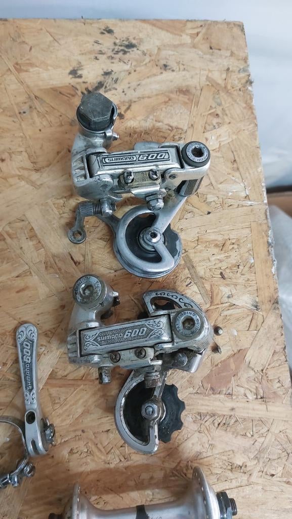 Koersfiets onderdelen shimano 600en campagnolo, Enlèvement