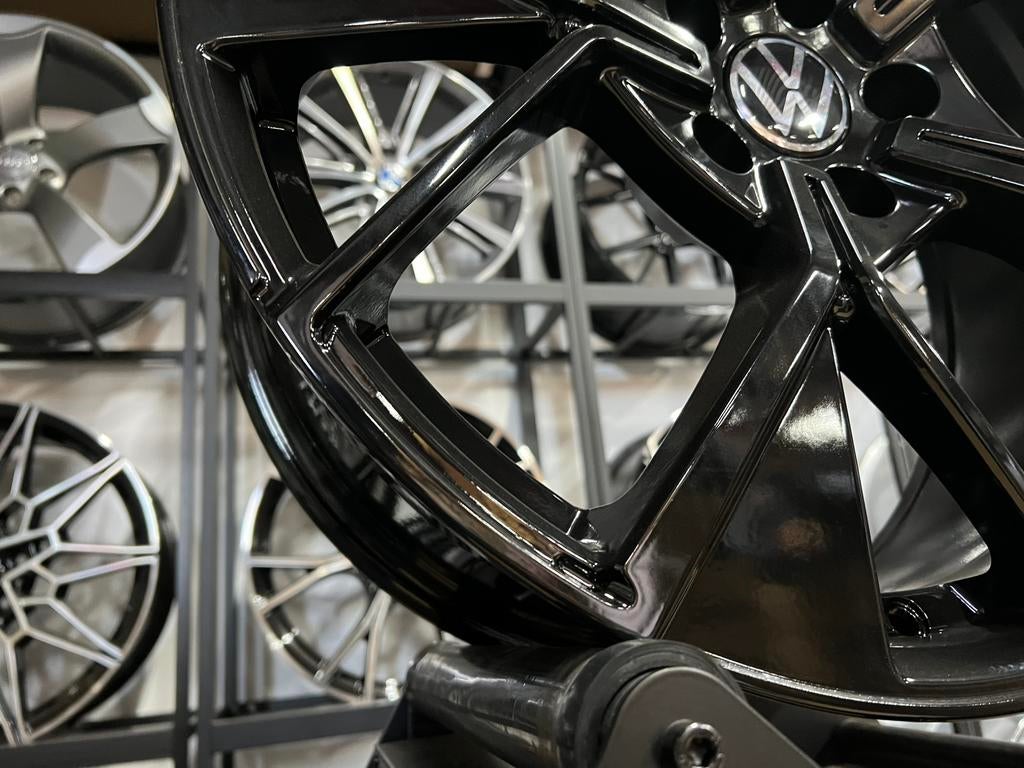 19'' Volkswagen LEEDS velgen 5X112 Caddy Golf 5 6 7 8 AUDI, Auto-onderdelen, Banden en Velgen, Ophalen of Verzenden, Nieuw, 19 inch