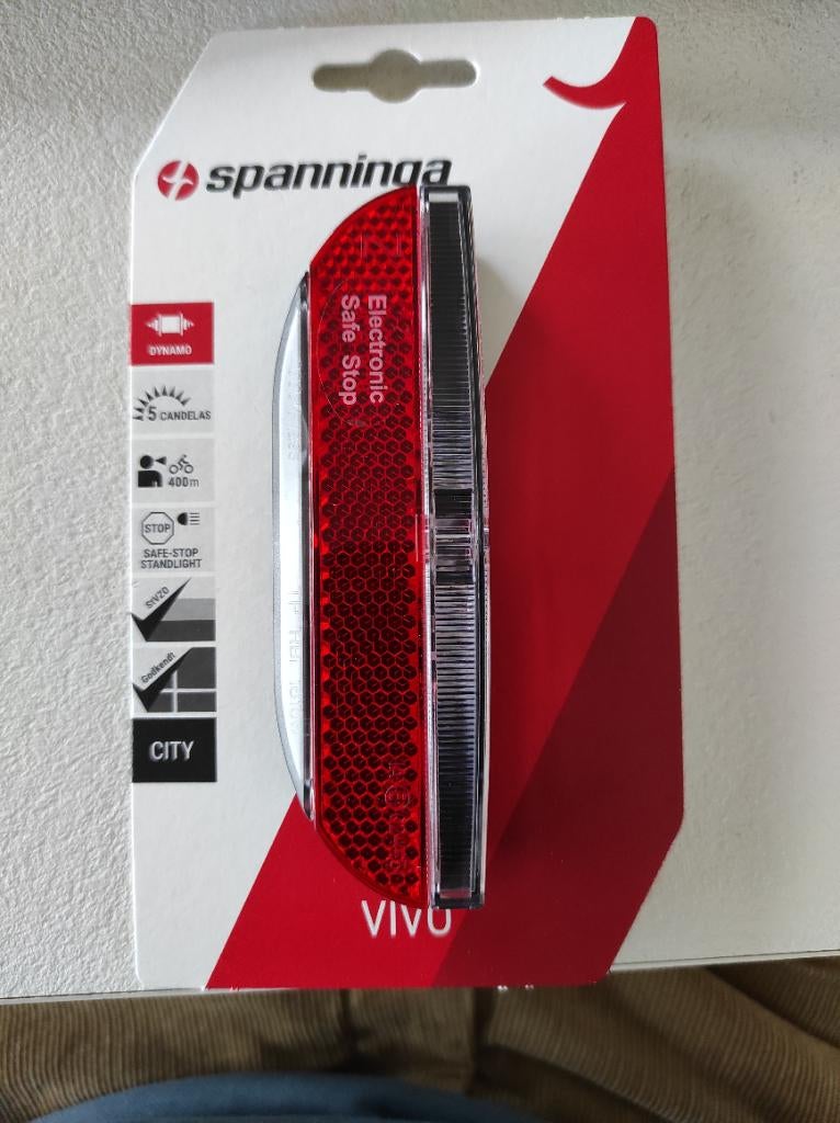 Achterlamp (bagagedrager) - dynamo, Fietsen en Brommers, Fietsaccessoires | Fietsverlichting, Dynamo, Waterbestendig, Achterlicht