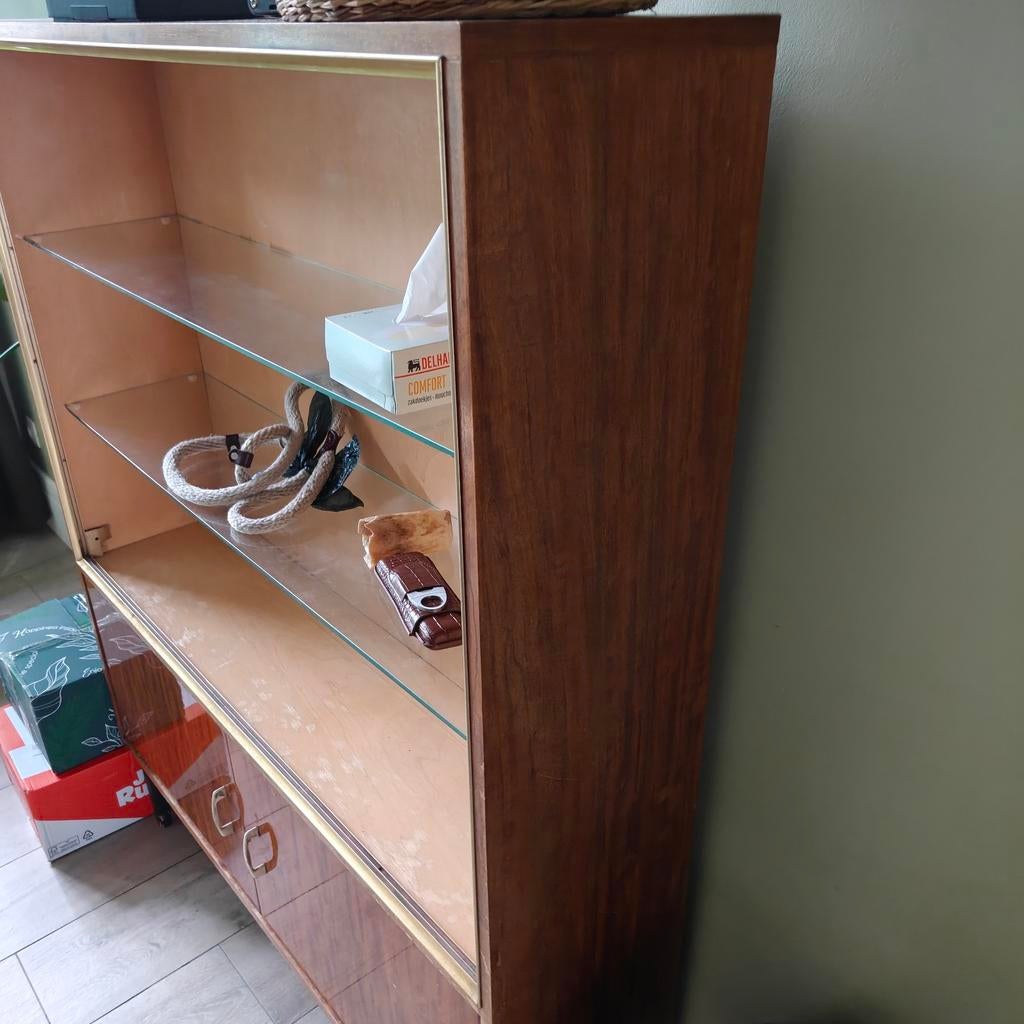 Armoire vintage, Enlèvement