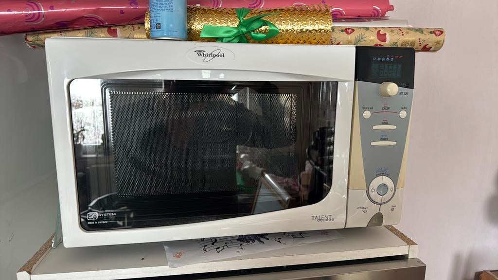Micro-onde Whirlpool, Electroménager, Enlèvement, Comme neuf