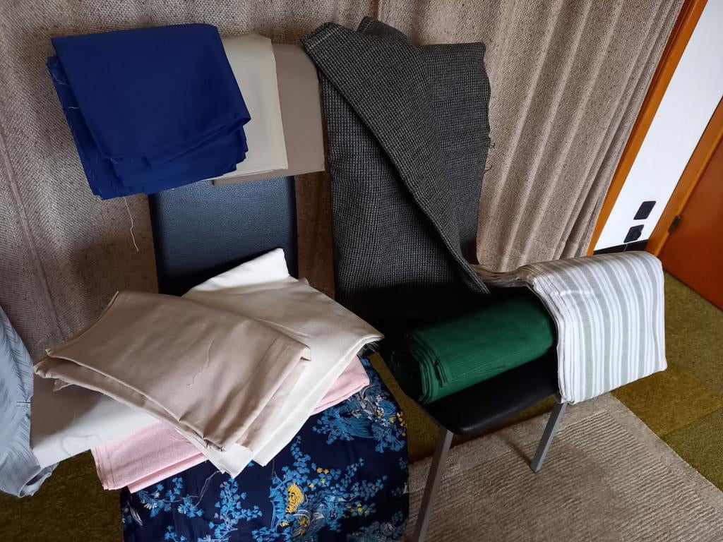 Lot zeer mooie stoffen., Hobby en Vrije tijd, Ophalen, Katoen