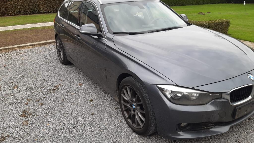 Pack sport complet BMW F30-F31 à vendre à partir de 2015, Enlèvement ou Envoi, Utilisé, BMW, Capot moteur