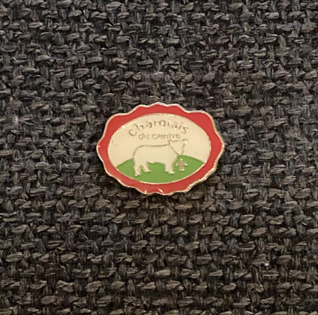 PIN - CHAROLAIS DU CENTRE - KOE - VACHE, Verzenden, Gebruikt, Dier of Natuur, Speldje of Pin