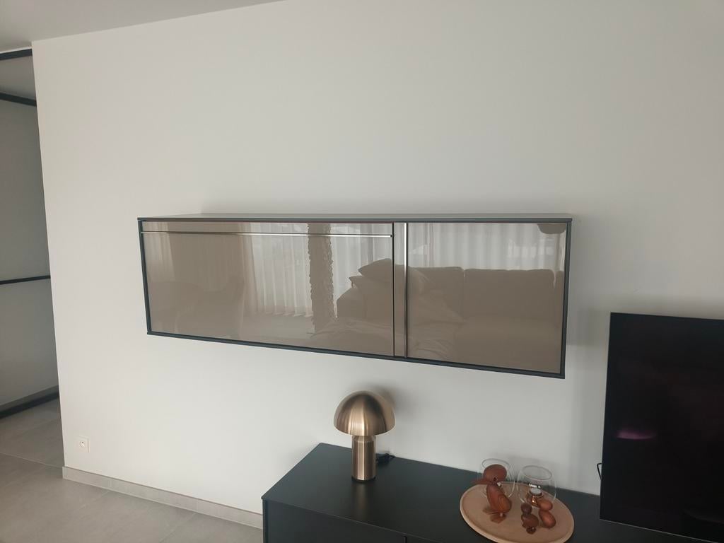 Armoire suspendue design en parfait état, Enlèvement, Comme neuf