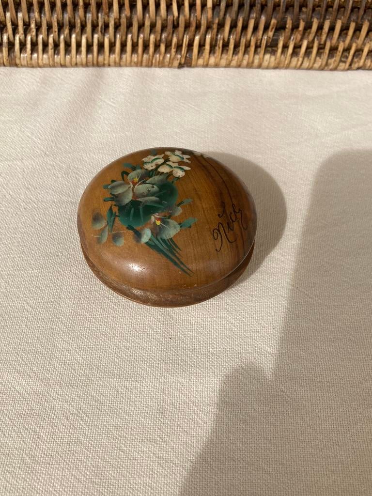 Boîte en bois , 6 cm de diamètre, Enlèvement ou Envoi