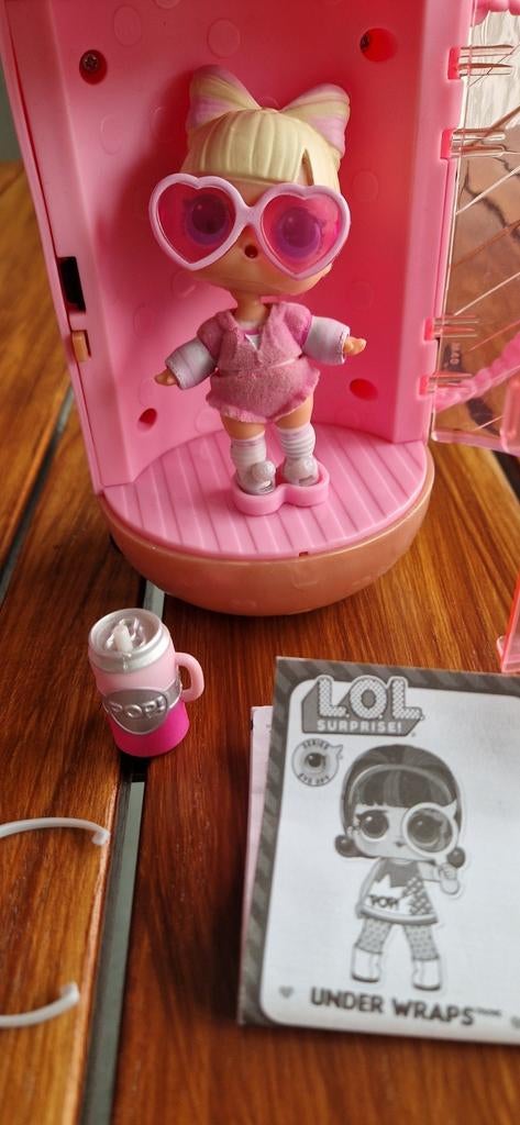 Poupée lol, Enlèvement ou Envoi, Comme neuf
