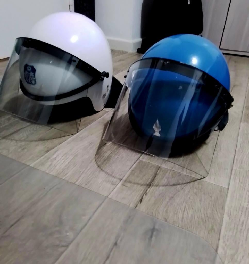 90's Rijkswacht & Politie helm Belgïe, Verzamelen, Ophalen, Rijkswacht