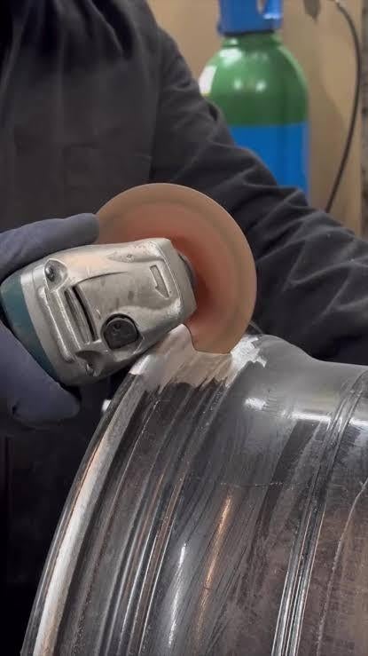 Réparation jante voiture liege/ griffer et fissuré, Enlèvement ou Envoi