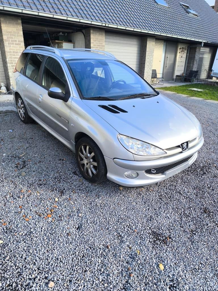 Peugeot 206 sw Quicksilver 1.6 benzine, Auto's, Automaat, Elektrisch, Airconditioning, Particulier
