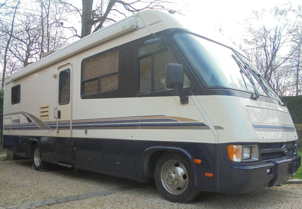 Camping-car Chevrolet Triple E Commander A2901E, Jusqu'à 6, Diesel, Particulier, Modèle Bus ou Fourgon aménagé