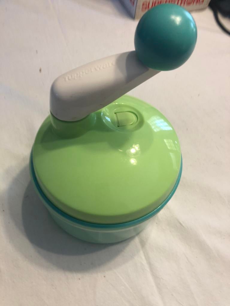 Hachoir tupperware neuf !, Enlèvement, Comme neuf