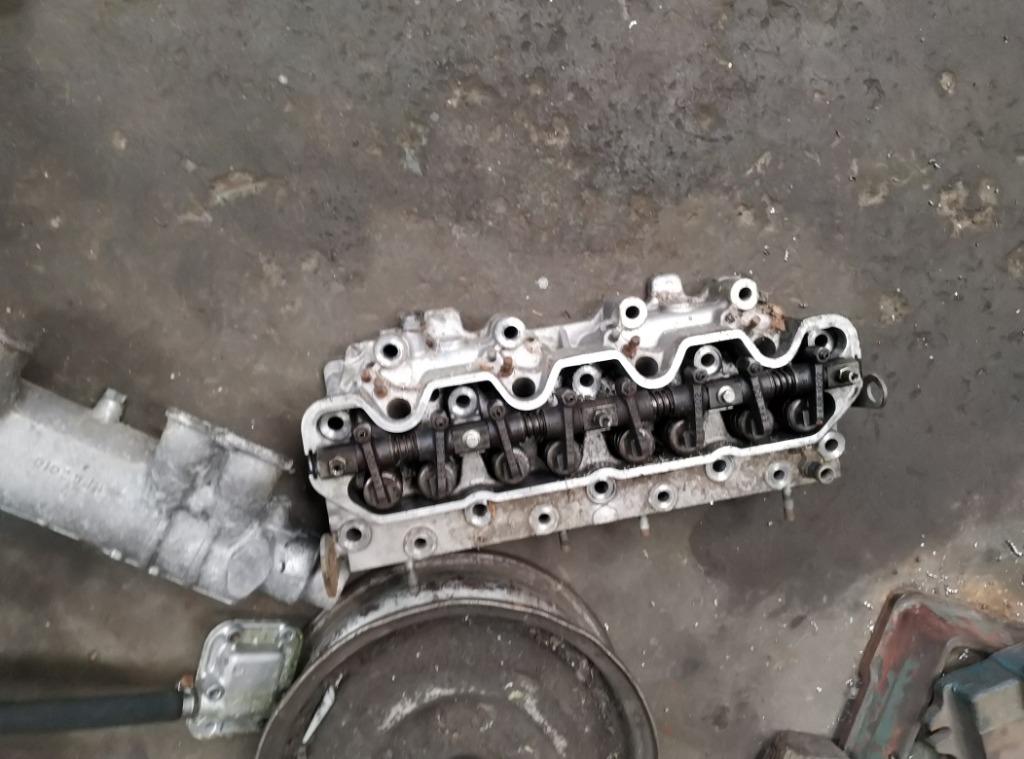 culasse en aluminium Land Rover discovery 1 200TDI, Enlèvement, Utilisé, Land Rover