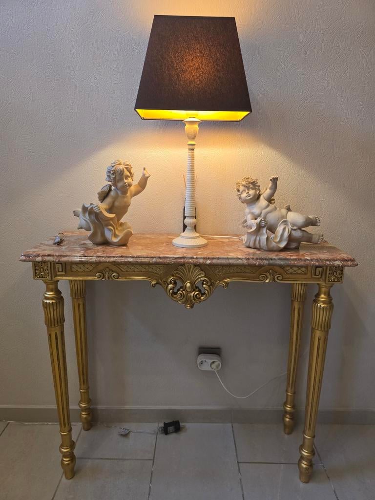 Vergulde consoletafel, Ophalen