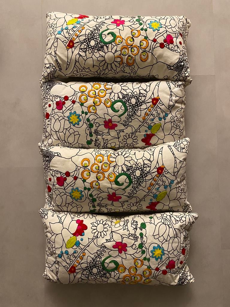 4 coussins Ikea - figurine blanc/noir - dimensions 28x50cm, Maison & Meubles, Enlèvement ou Envoi, Utilisé, Rectangulaire