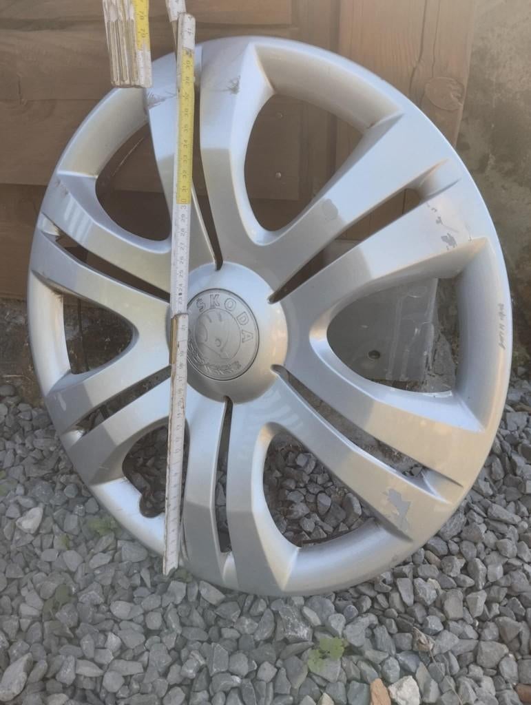 1 wiel dop skoda 16" /41cm, Ophalen of Verzenden, Gebruikt