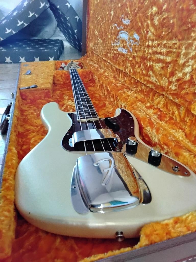 Fender Jazz Bass USA 60-jarig bestaan, Muziek en Instrumenten, Instrumenten | Onderdelen, Ophalen