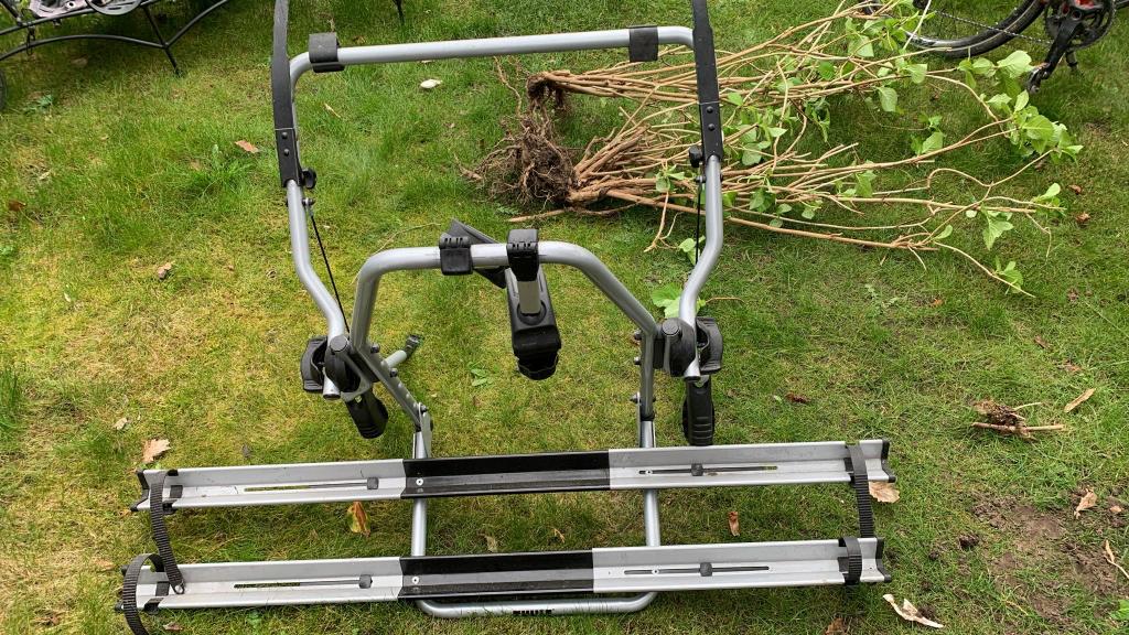 Fietsdrager Thule zonder trekhaak, Auto diversen, Fietsendragers, Ophalen, 2 fietsen, Zo goed als nieuw, Achterklepdrager