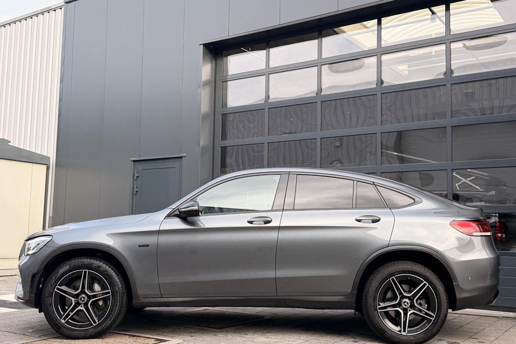Mercedes-Benz GLC-Klasse 300 DE 4MATIC Coupé AMG Line | Ver, Auto's, Automaat, 2000 kg, 2135 kg, Plug-in hybride