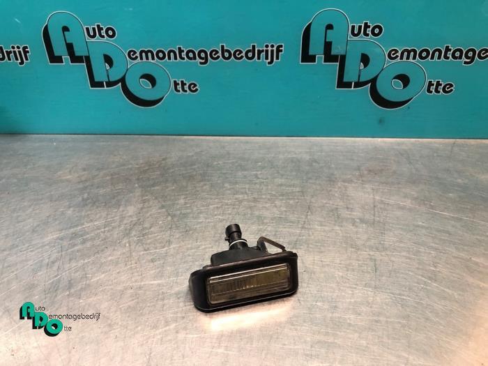 Eclairage immatriculation d'un Citroen Nemo (Nemo 08-), -, 3 mois de garantie, Utilisé, -