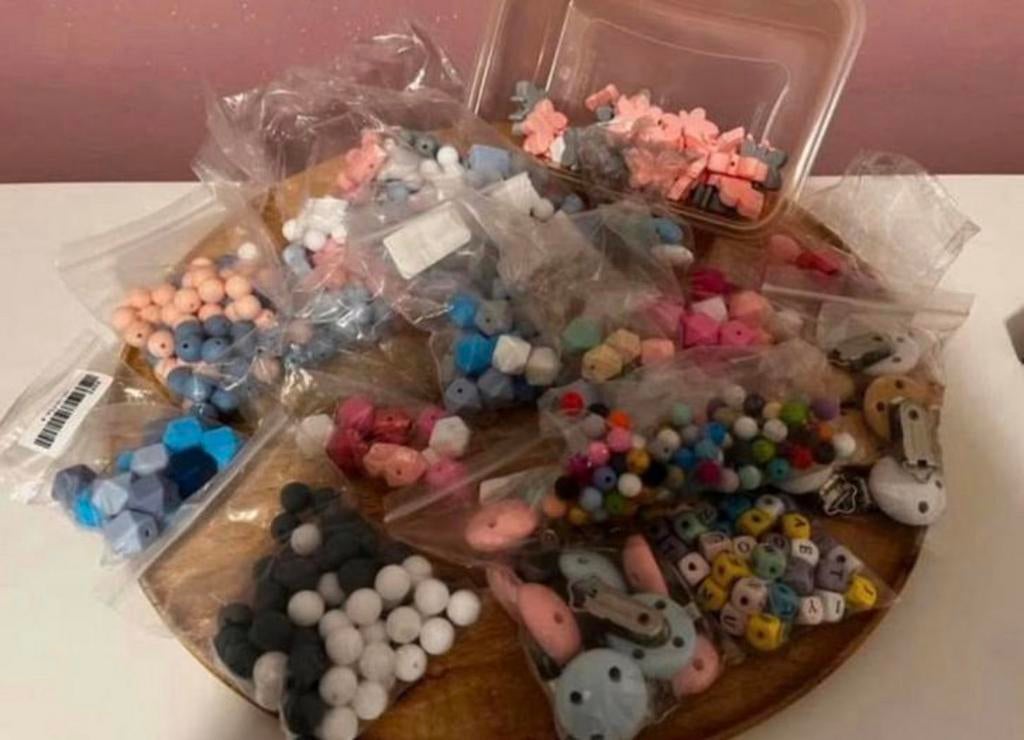 Accesoire attache tétine, Enlèvement, Comme neuf