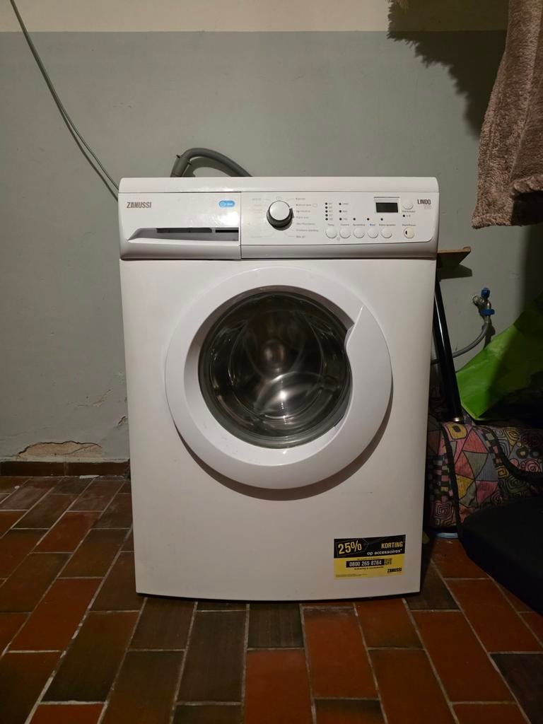 Zanussi Lindo 100 Washing Machine – 7kg, 1400rpm – Reliable, Electroménager, Lave-linge, Enlèvement