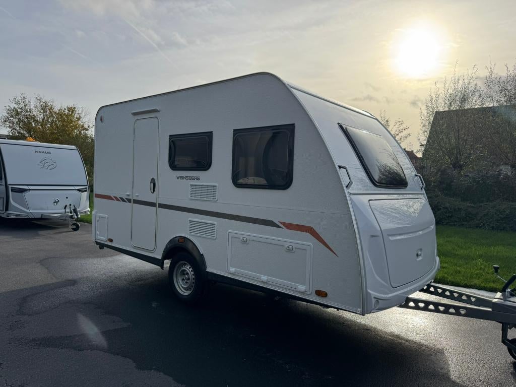 Weinsberg Caracito 390 QD, Entreprise, 75 kg, 5 à 6 mètres, Poêle