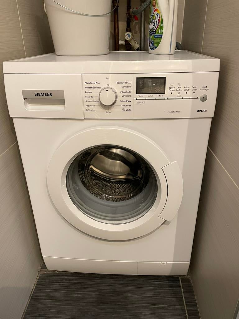 Wasmachine siemens iq300, Elektronische apparatuur, Wasmachines, Ophalen, Zo goed als nieuw, Voorlader, 85 tot 90 cm