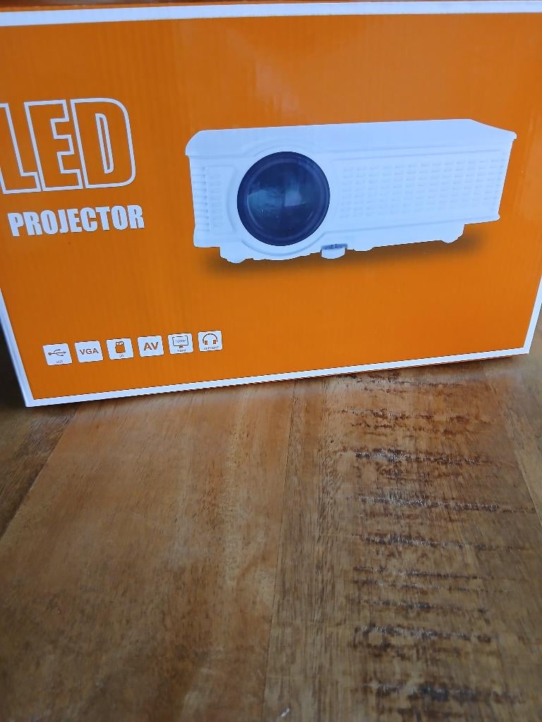 Projecteur, Enlèvement, Neuf