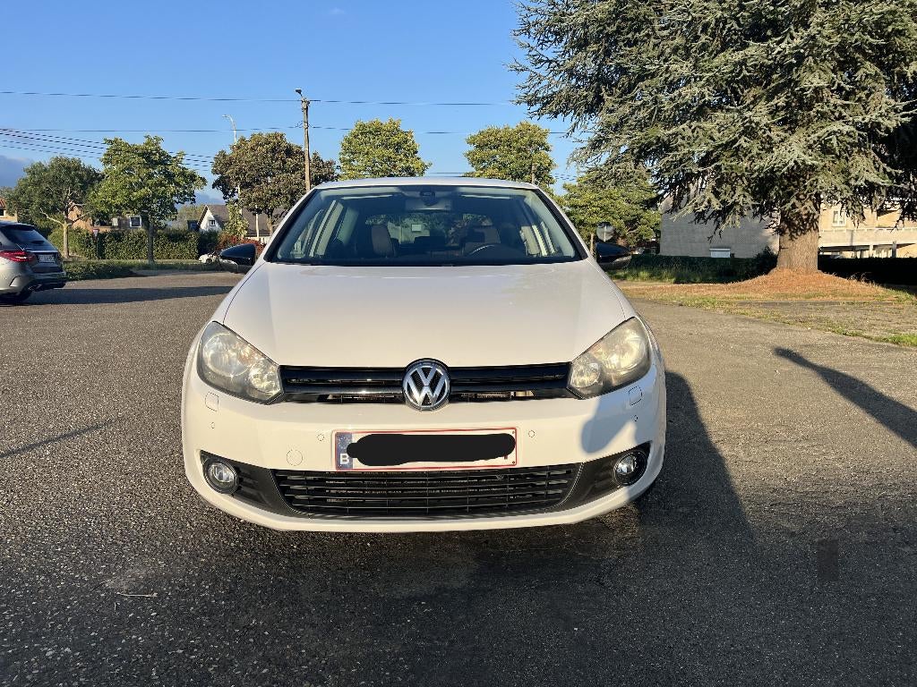 VW GOLF 6 match 1.2 benzine 177.000 km bj 2012, Auto's, Voorwielaandrijving, Euro 5, Leder en Stof, Wit