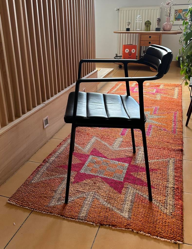 4 chaises de salon design « VIPP », Enlèvement, Comme neuf, Noir, Métal