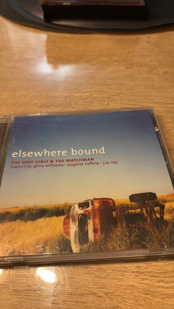 Elsewhere bound, Ophalen of Verzenden, Zo goed als nieuw