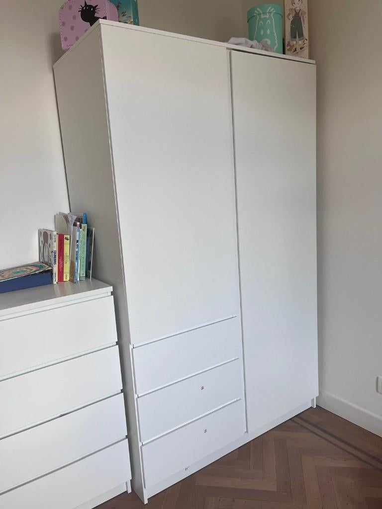 Ensemble armoire + commode LIMFJORDEN – comme neuf – URGENT, Maison & Meubles, Neuf, Avec espace de penderie, Moins de 150 cm