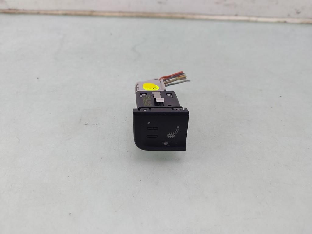 COMMUTATEUR SIEGE CHAUFFANT Polo V (6R) (|6C0963563A|), Dhr. J. Ham, Volkswagen, Administratie@autoham.nl, Utilisé