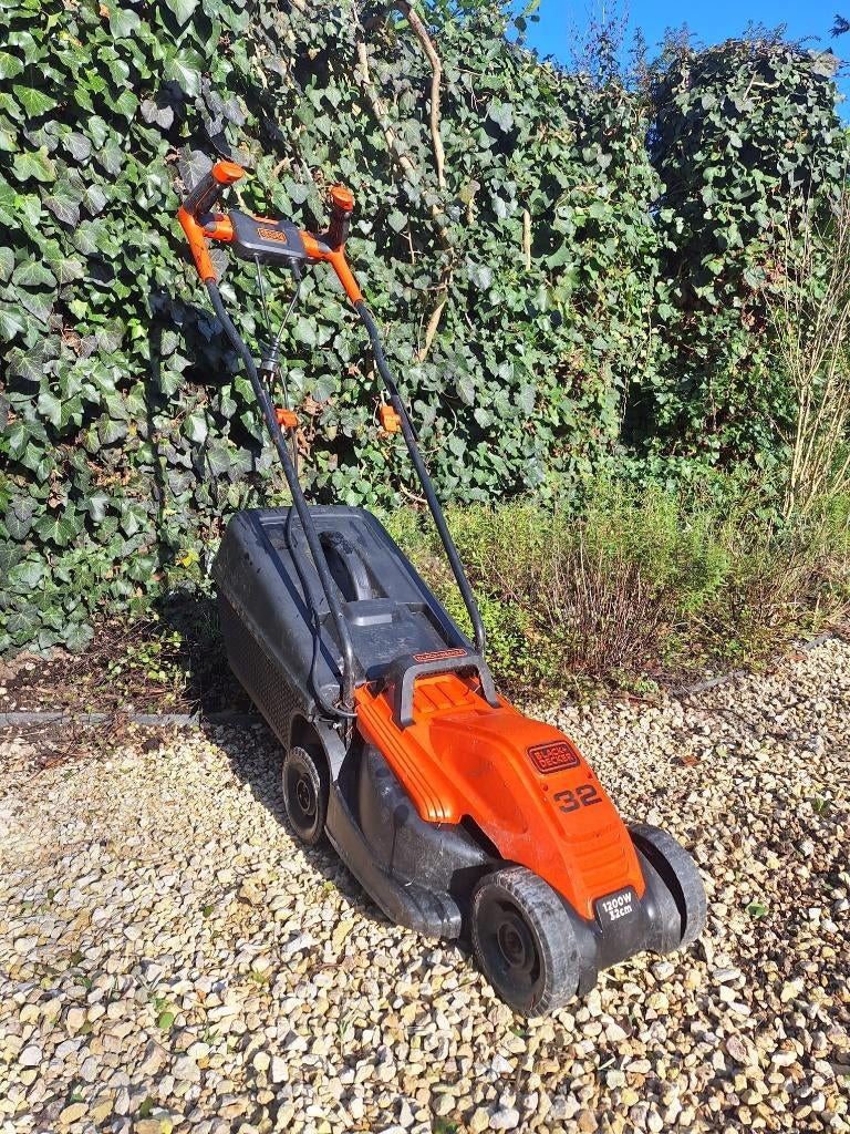 Grasmachine, Ophalen, Gebruikt, Elektrische grasmaaier