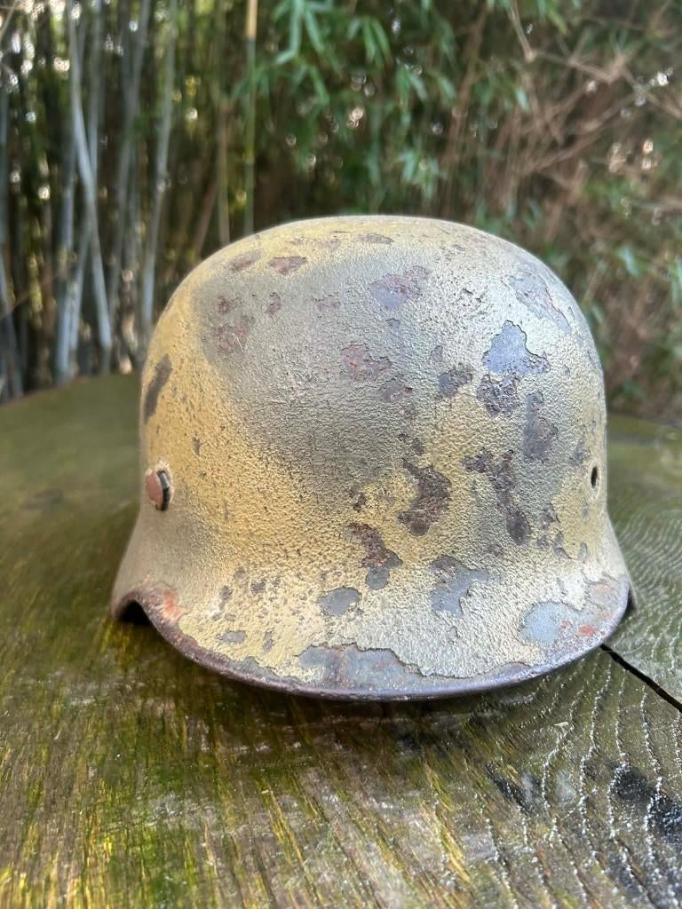 casque allemand ww2 M35 (peinture vendue en tan reproduction, Collections, Objets militaires | Seconde Guerre mondiale, Autres