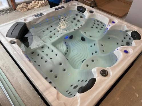nieuwe jacuzzi kopen Promo 45% Gratis levering installatie, Tuin en Terras, Bubbelbaden en Hottubs, Afdekzeil, Ophalen