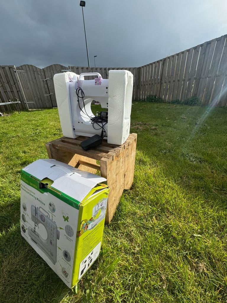 Naaimachine, Hobby & Loisirs créatifs, Machines à coudre & Accessoires, Enlèvement, Comme neuf, Machine à coudre, Autres marques