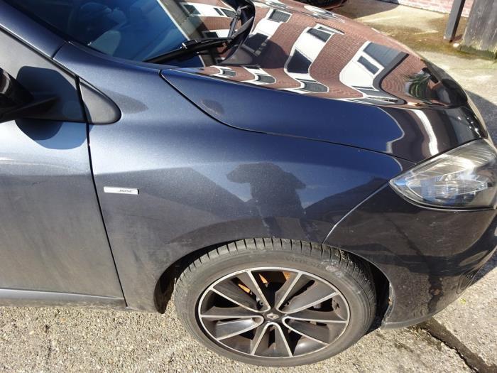 Aile avant droite d'un Renault Megane (TEB66), Renault, -, 3 mois de garantie, Utilisé