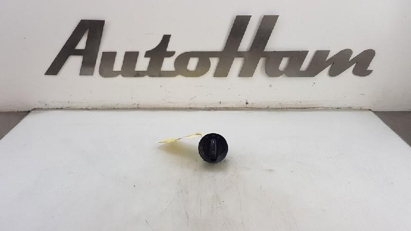 INTERRUPTEUR D'ECLAIRAGE Caddy III (2KA,2KH,2CA,2CH), Utilisé, Volkswagen