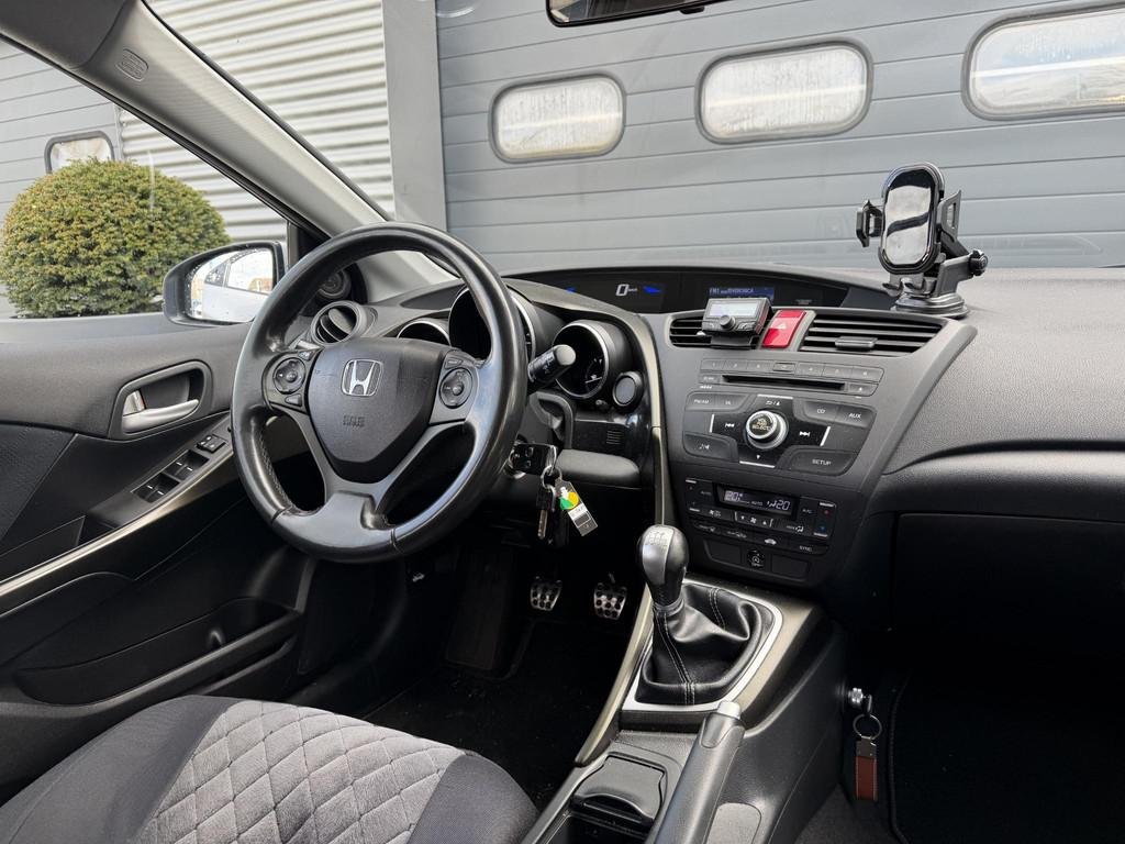 Honda Civic 1.8 Sport | Camera | Cruise Control | Lichtmetal, Auto's, Voorwielaandrijving, Stof, Gebruikt, Euro 6